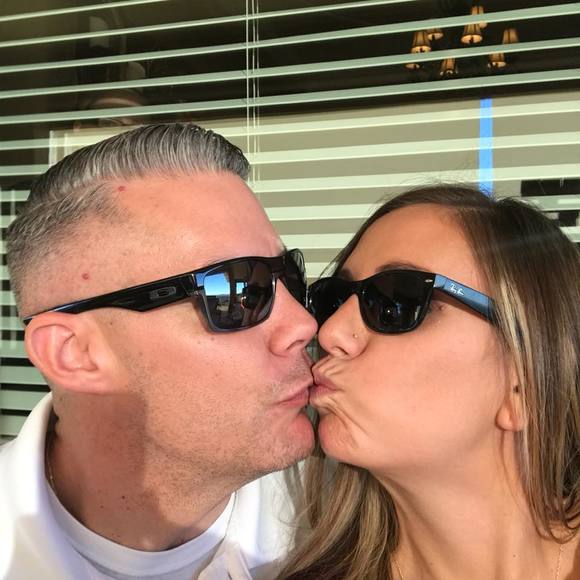 Meet your Posher, Mindy - Picture 1 of 1